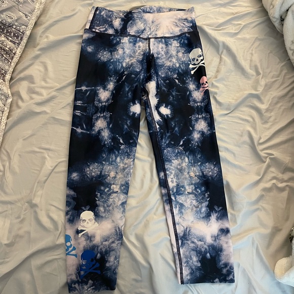 soulcycle Pants - Blue Tie Dye Soulcycle cropped leggings